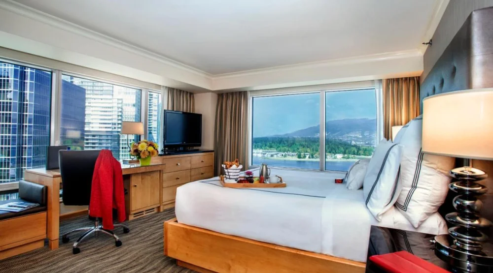 Premier King Room at Pan Pacific Vancouver
