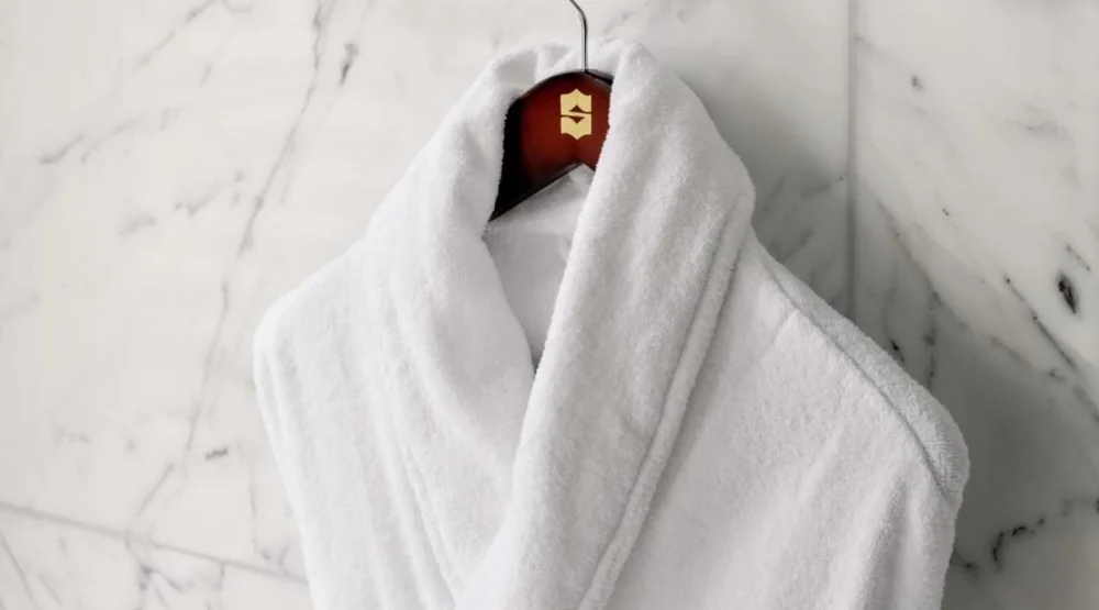 Deluxe One Bedroom Suite at Shangri-La Toronto