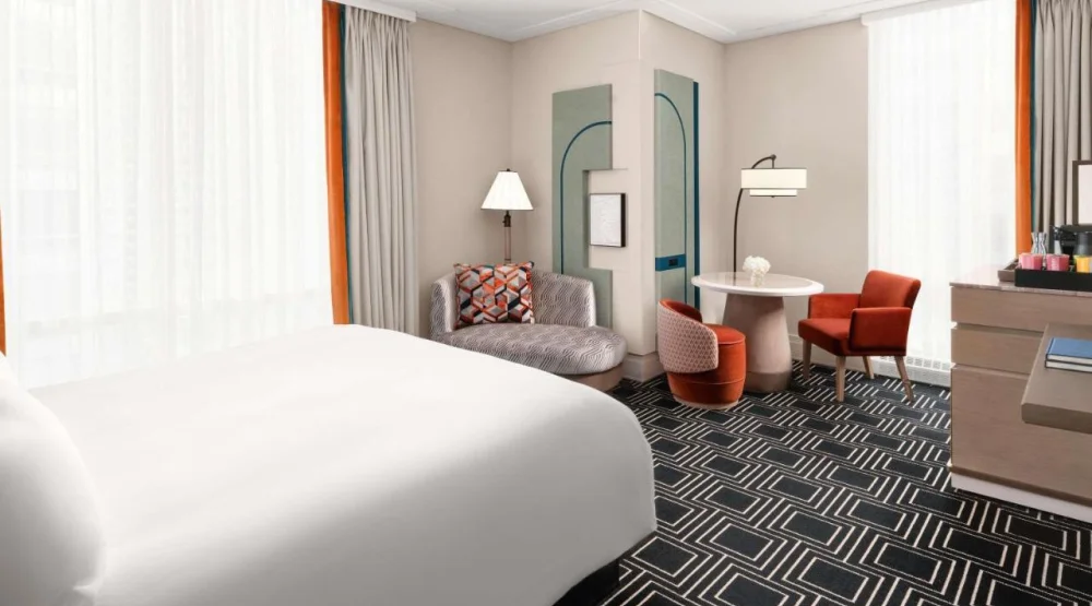 Luxury Corner King Room with City View at Sofitel Montreal Golden Mile