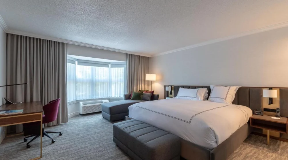 Sens at Le Bonne Entente Hotel