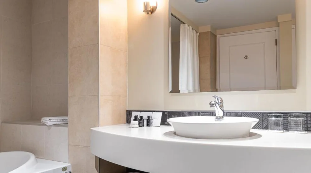 Suite Classique King at Le Bonne Entente Hotel