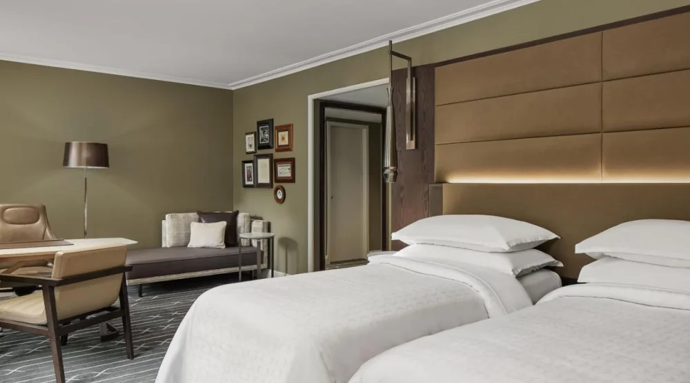 Twin Room - City Side at Sheraton Grand Sydney Hyde Park