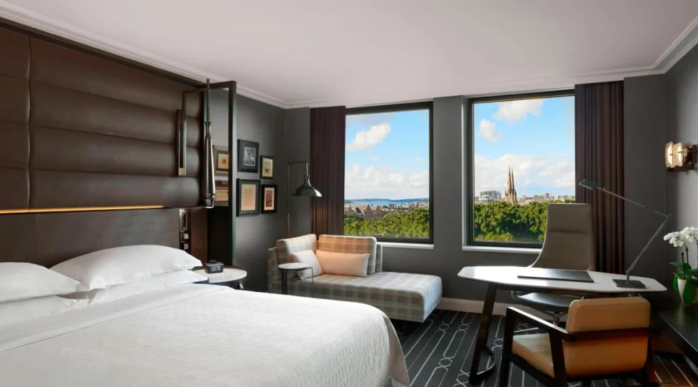 King Room with Hyde Park View at Sheraton Grand Sydney Hyde Park