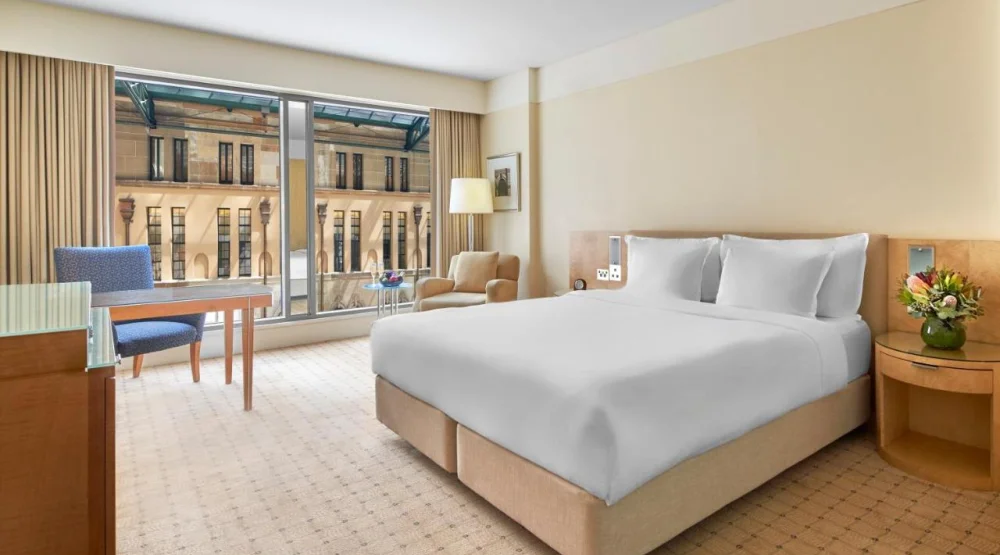 Tower Superior King Room at The Fullerton Hotel Sydney