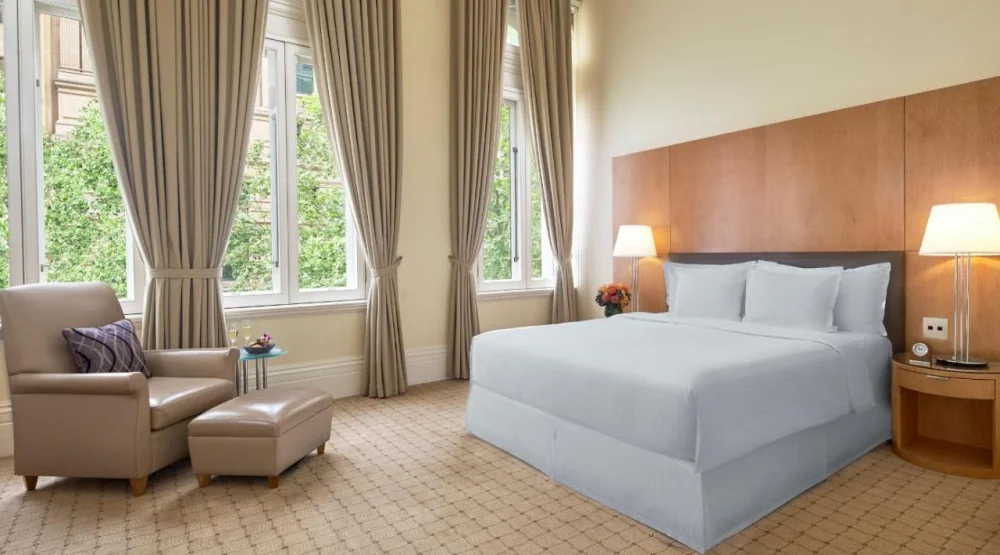 Heritage Deluxe King Room - Low Floor at The Fullerton Hotel Sydney