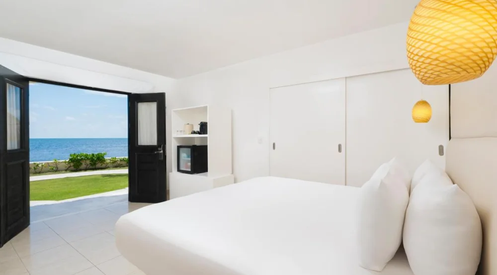 Deluxe Ocean View at Desire Riviera Maya Resort