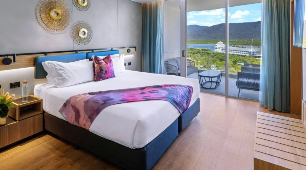 Suite with Sea View at Crystalbrook Flynn