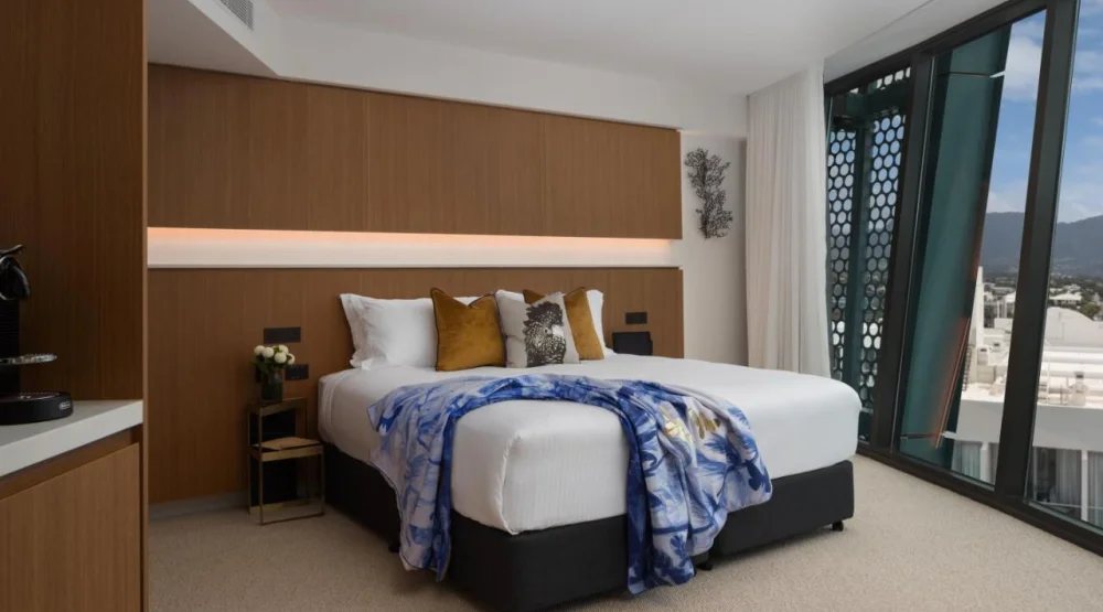 Urban Panoramic King at Crystalbrook Riley