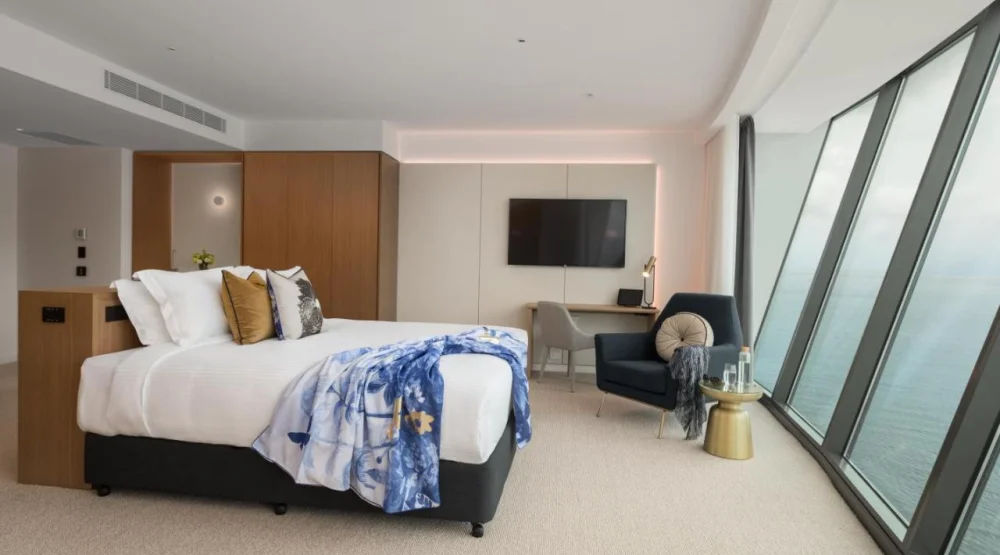 Sea Bath Panoramic King at Crystalbrook Riley