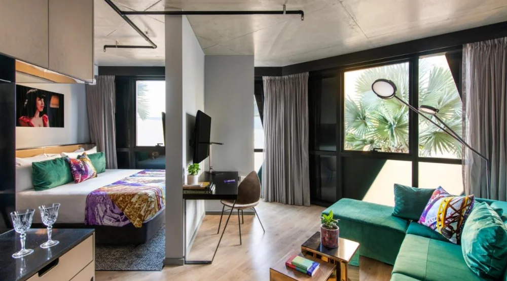 Promenade Master at Crystalbrook Vincent