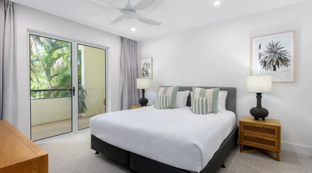 Executive Three Bedroom Apartment at Mandalay Luxury Beachfront Apartments