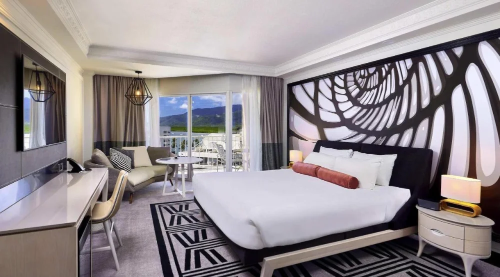 Rejuvenated Deluxe King Room with Harbor View at Pullman Cairns International