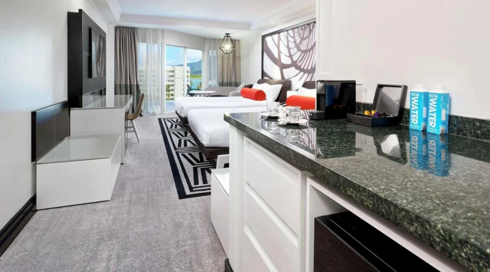 Grand Superior Twin Room with City Or Mountain View at Pullman Cairns International