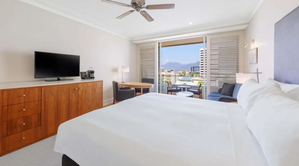 Superior King Room with Spa Bath at Pullman Reef Hotel Casino