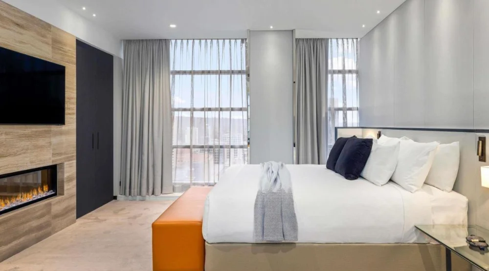 Bentham Suite at Peppers Waymouth Hotel