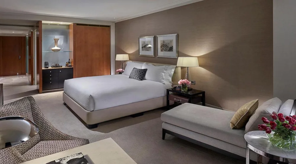 Deluxe King Room at Crown Towers Melbourne