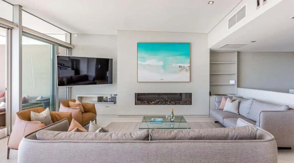 Four Bedroom Luxury Beach House at Smiths Beach Resort