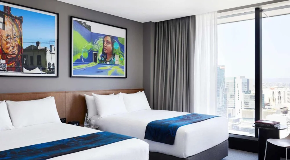 Adnate Twin Room at The Adnate Perth Art Series