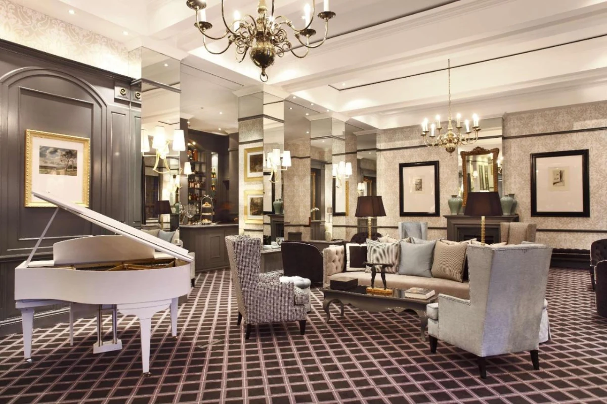 54 On Bath - Hotel Photo 2