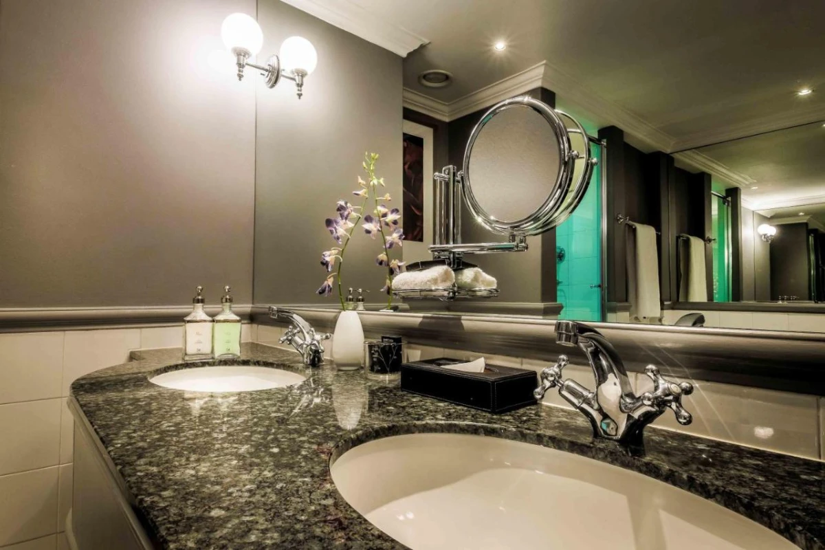 54 On Bath - Hotel Photo 33