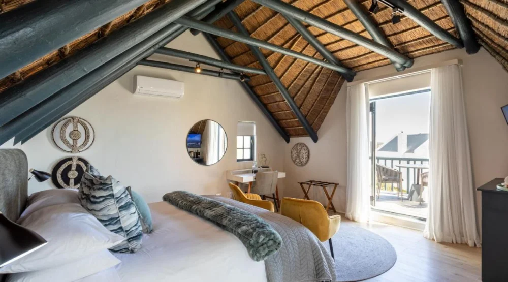 Seaview Suite at Abalone Hotel & Villas