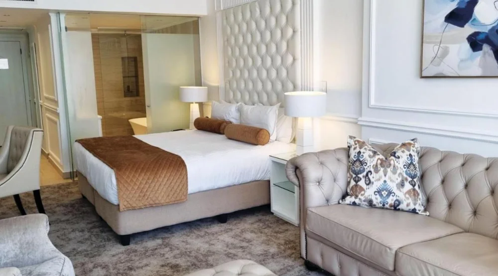 Superior Deluxe Studio at Pepperclub Hotel