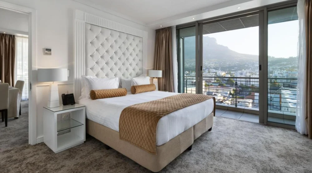 Deluxe Two Bedroom Suite at Pepperclub Hotel