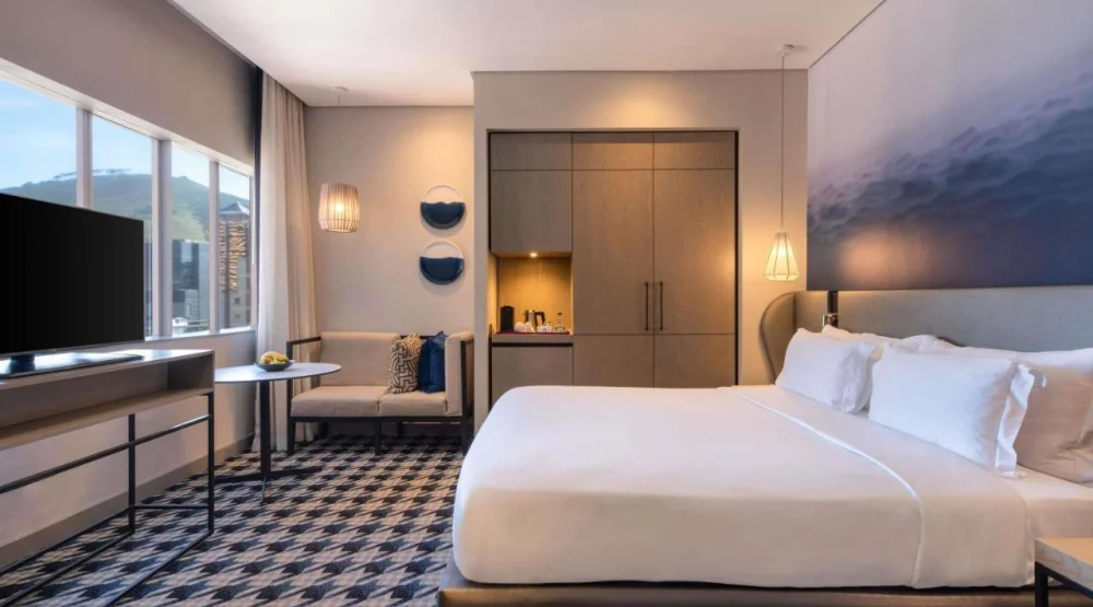 Classic King Room at Pullman Cape Town City Centre