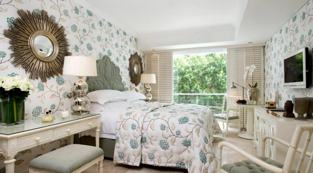 Deluxe King Room at Twelve Apostles & Spa Hotel