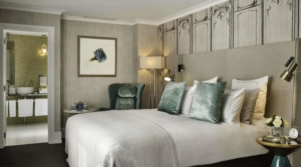 Superior King Room with City View at Fable Auckland MGallery