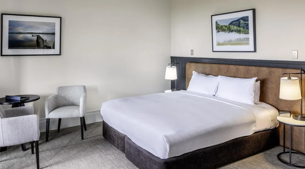 plus King Room with Lake View at Hilton Lake Taupo