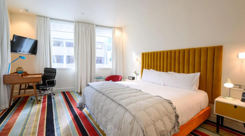 Superior Room at Hotel Debrett