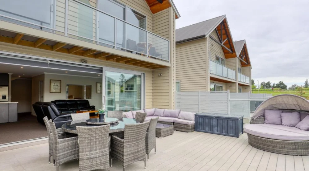 One Bedroom Villa with Hot Tub - Ground Floor (with Kitchen) at Marsden Lake Resort Central Otago