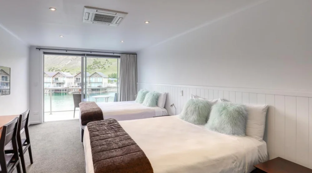 Superior Twin Room - Upper Level at Marsden Lake Resort Central Otago