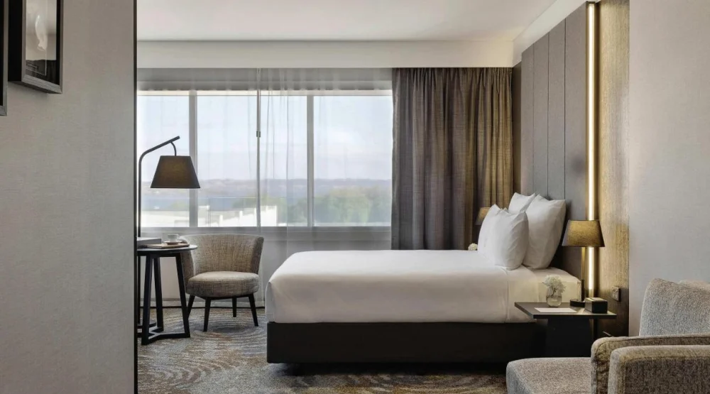 Superior King Room with Lake View at Pullman Rotorua