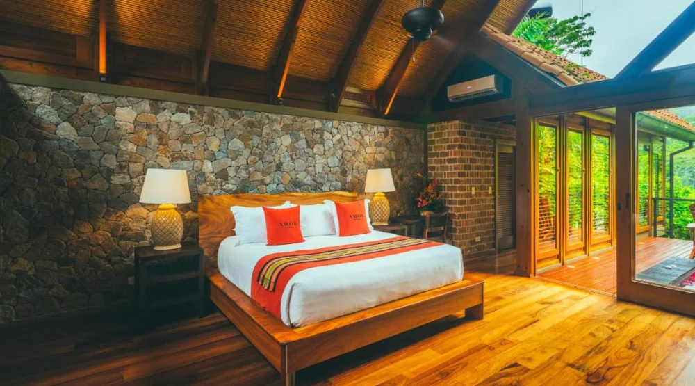 Canyon Casita King at Amor Arenal