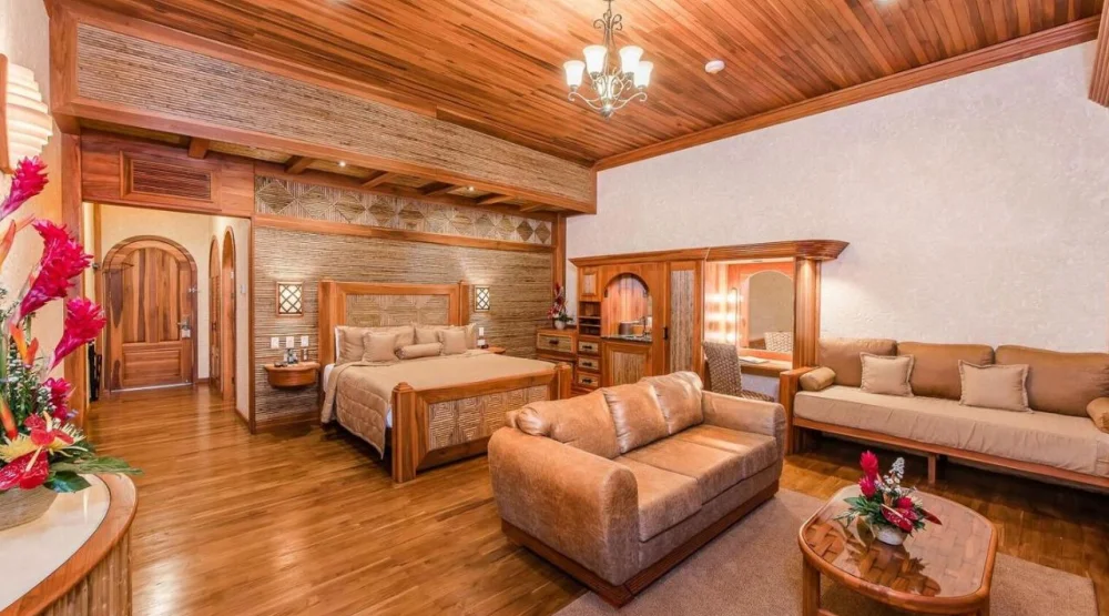 Vista Grande Guest Room at The Springs Resort & Spa