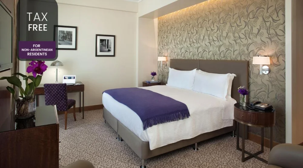 Junior Suite at Alvear Art Hotel