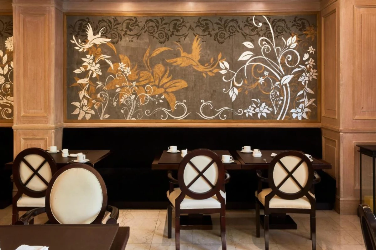 Diplomatic Hotel - Hotel Photo 4