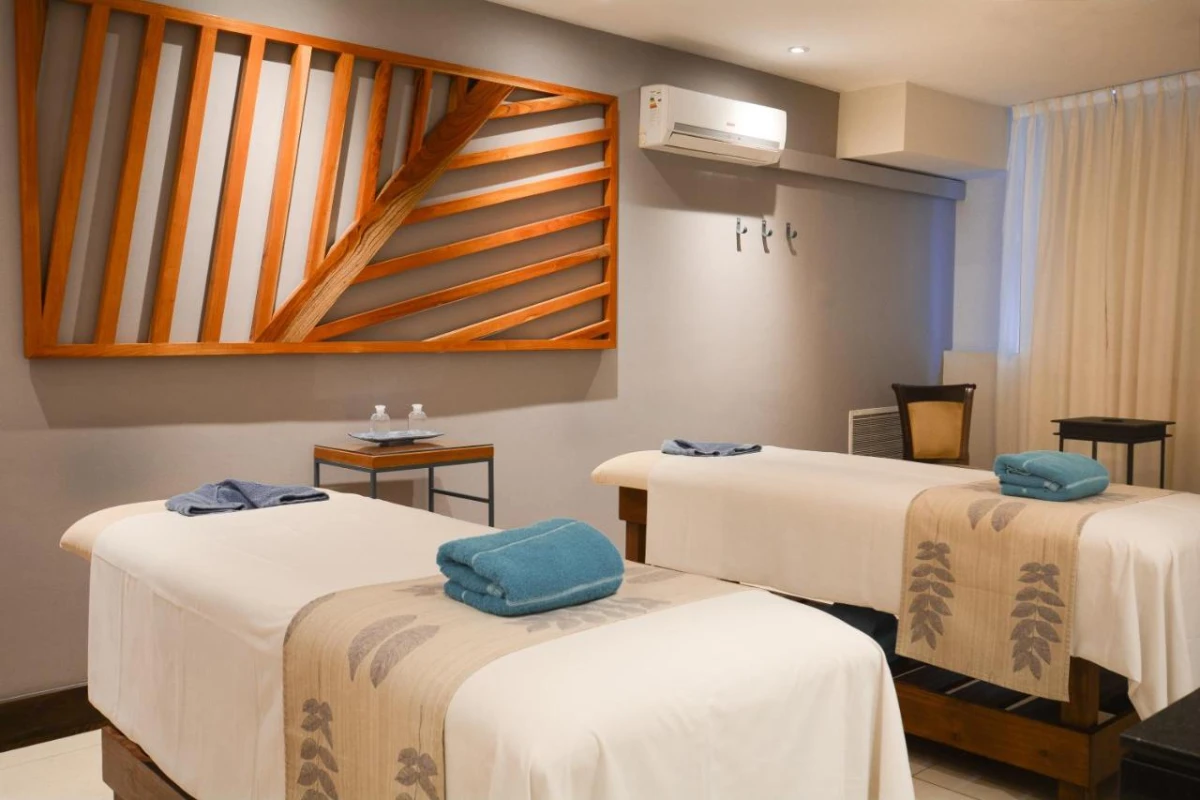 Diplomatic Hotel - Hotel Photo 12