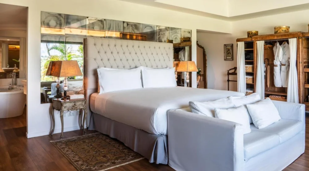 Grand Suite Red Level with Waterfall View at Gran Melia Iguazu