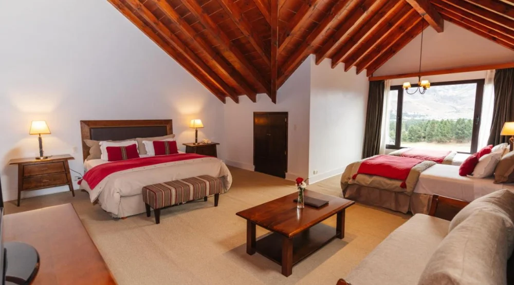 Premium Quadruple Room at Loi Suites Chapelco Hotel