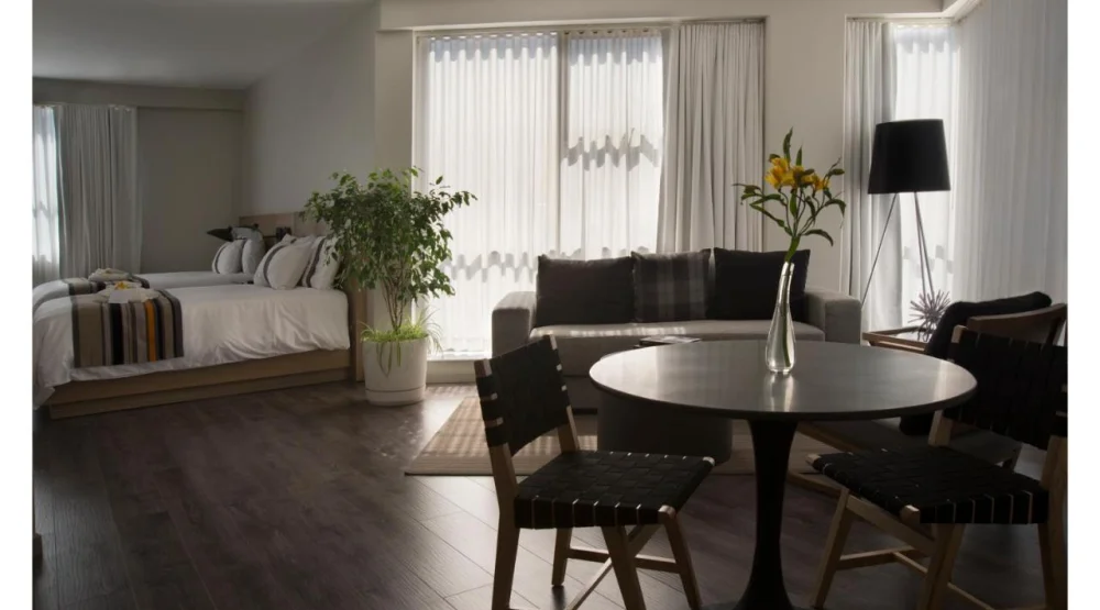 Luxury Twin Room at Casa Grande Suites