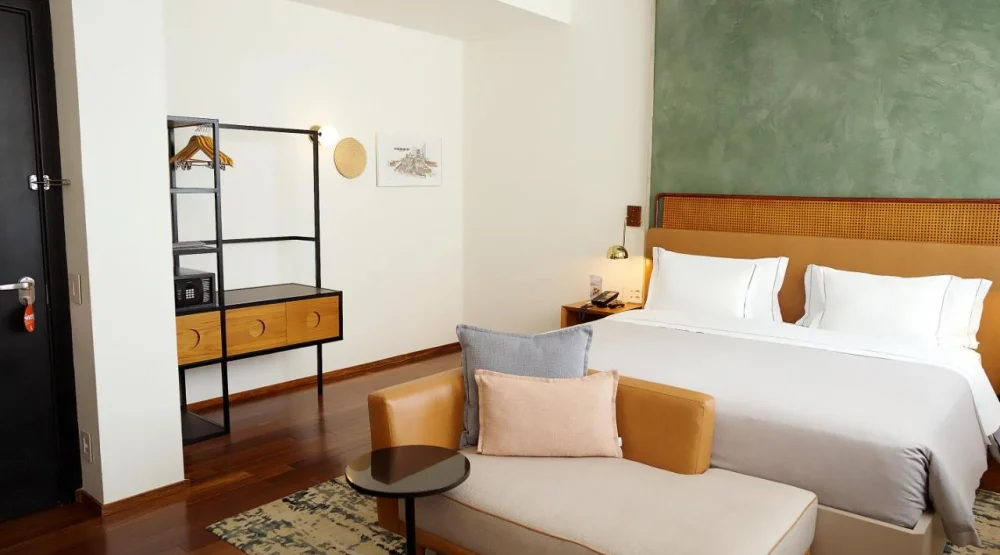 Corner Superior King Room - City View at Canopy by Hilton Sao Paulo Jardins