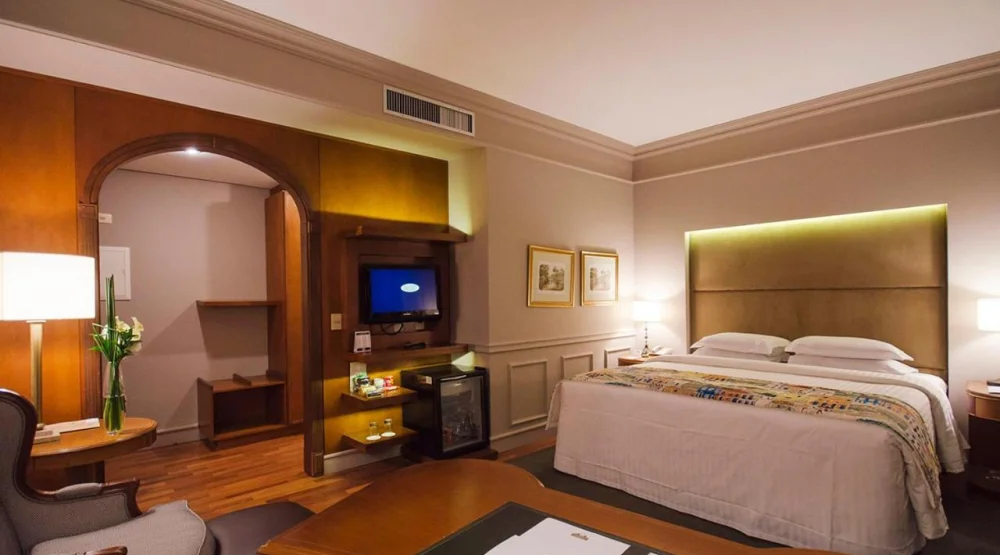 Superior Queen Suite at Gran Estanplaza Berrini