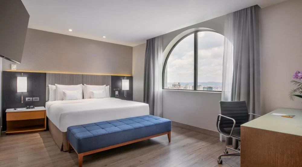 Junior Suite Queen at Melia Paulista