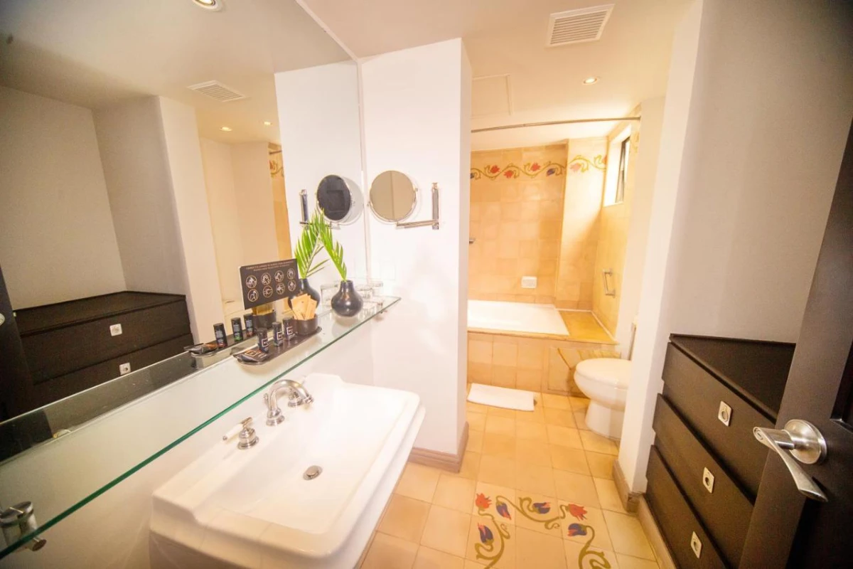 Movich Casa Del Alferez - Hotel Photo 2