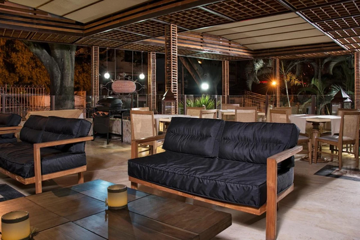 Movich Casa Del Alferez - Hotel Photo 14