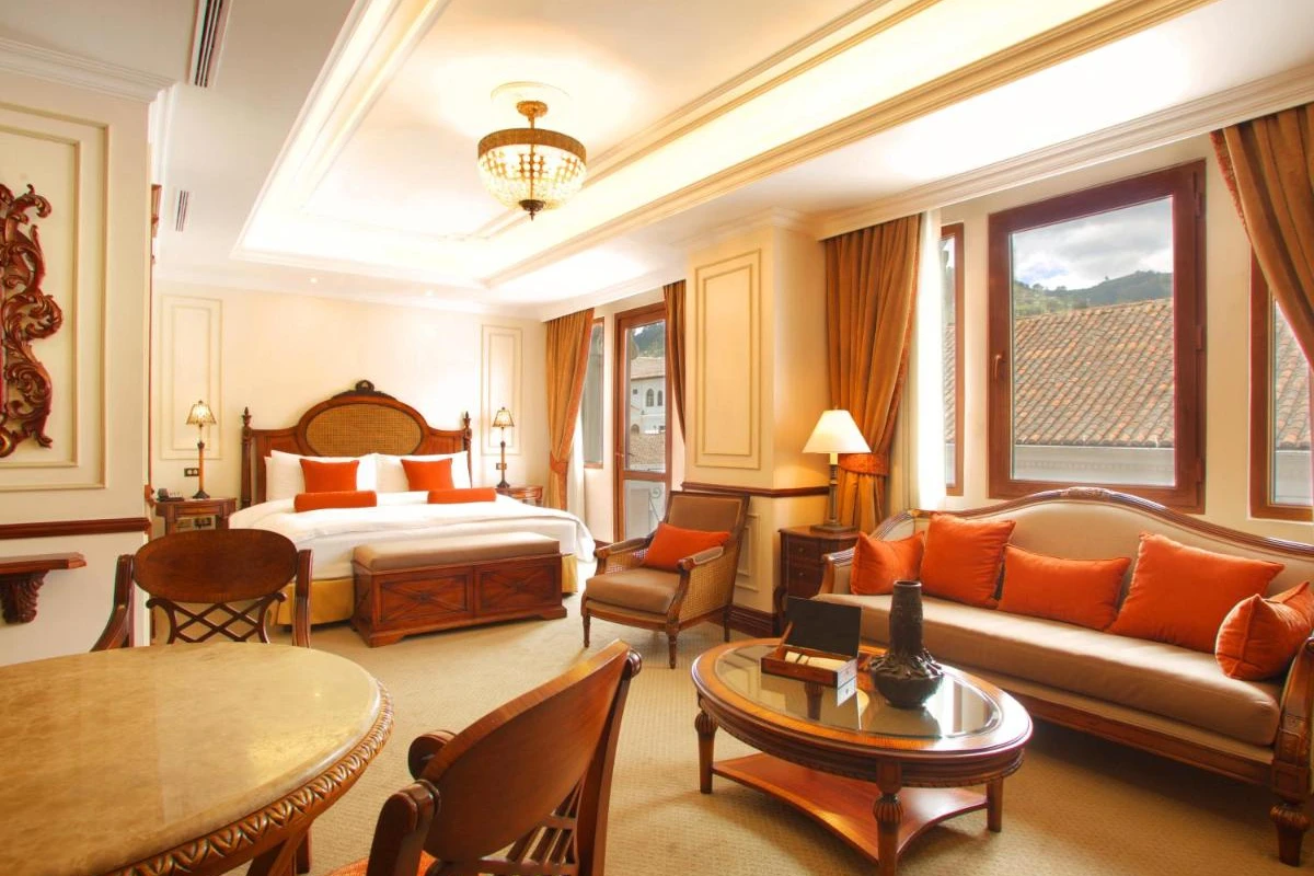 Plaza Grande Quito - Hotel Photo 1