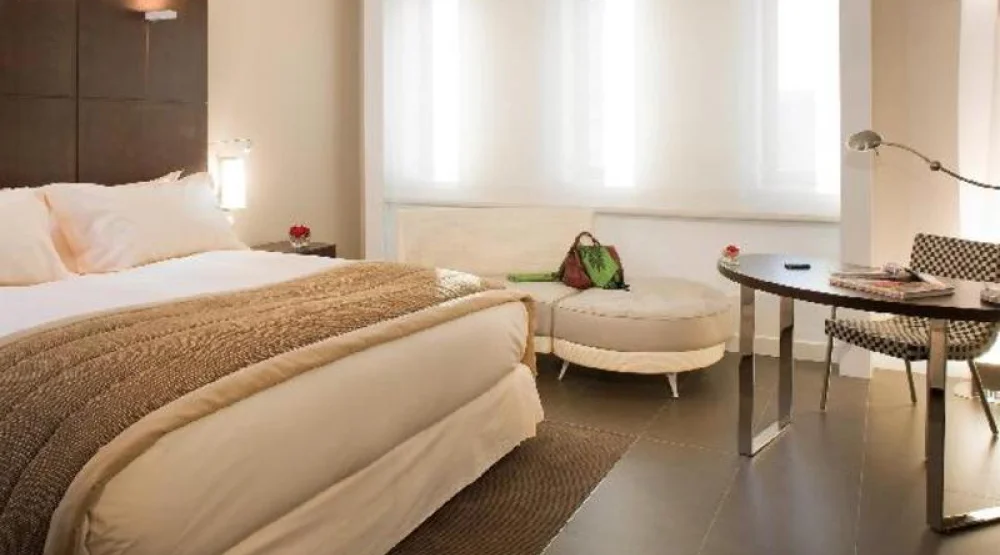 Luxury Club Sofitel One King Size Bed at Sofitel Algiers Hamma Garden